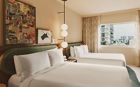 Nautilus Sonesta Miami Beach